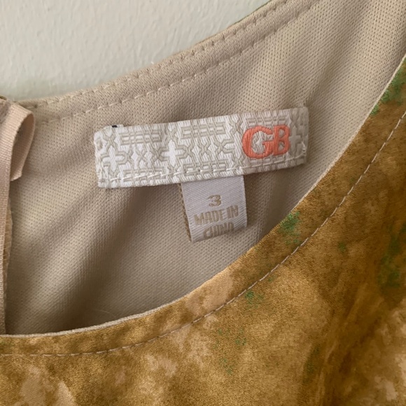 Dress - Picture 3 of 4